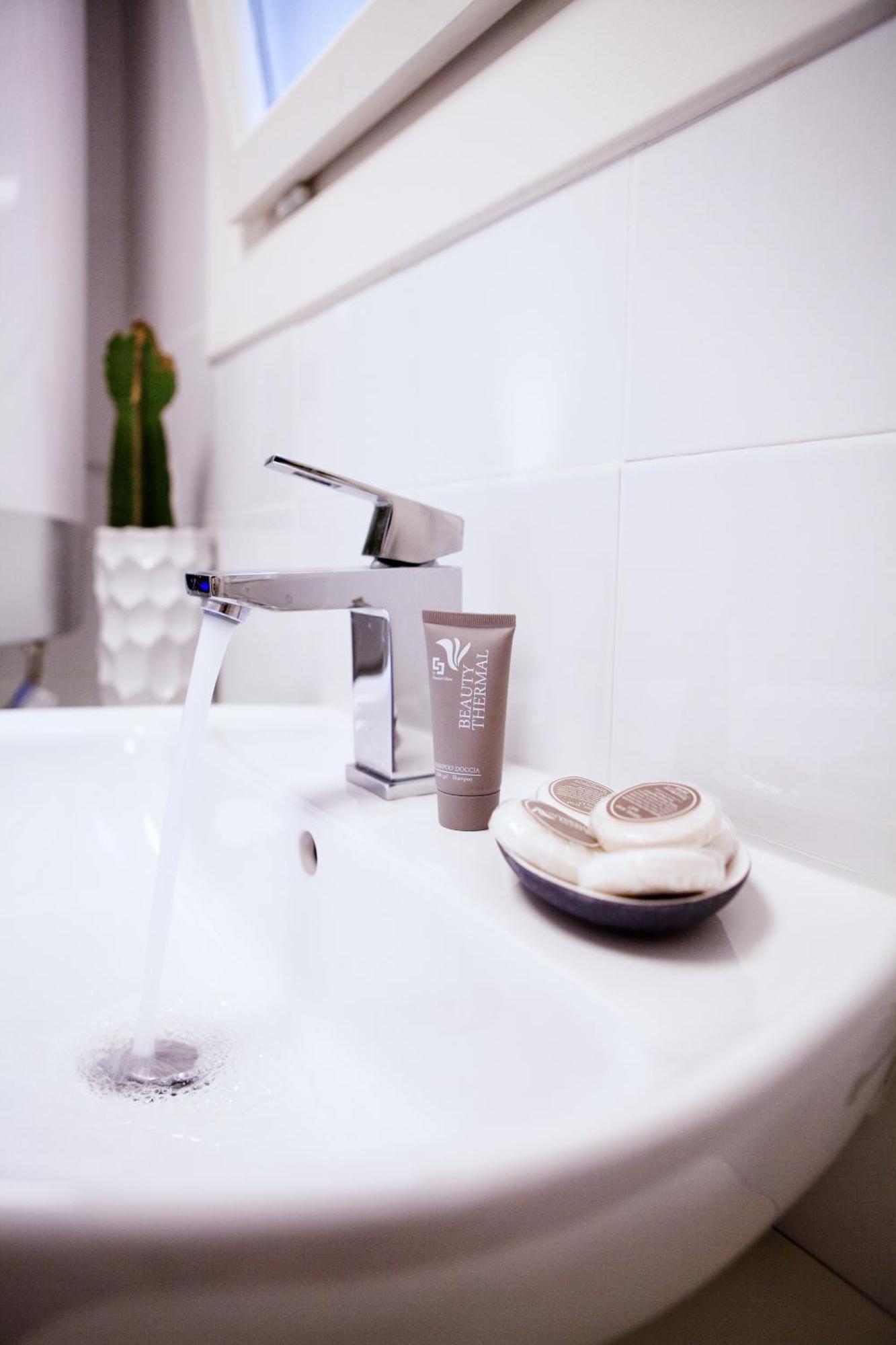 Palazzo Marigliano - Serviced Apartments Naples Room photo